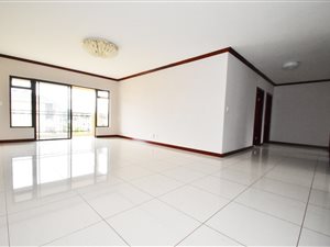 3 Bed Apartment in Summerset