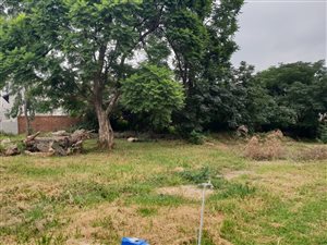 1000 m² Land available in Candlewoods Estate