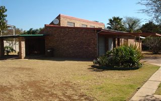 3 Bedroom House in Derdepoort