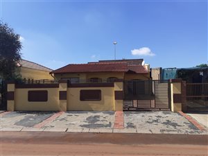 3 Bed House in Tembisa