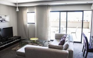 1 Bedroom Apartment in Century City