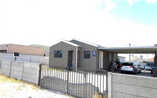 3 Bedroom House in Scottsdene
