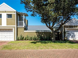 4 Bed House in Princes Grant Golf Estate