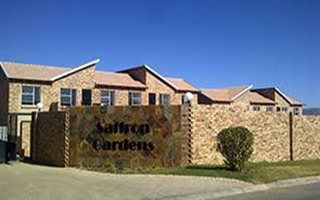 2 Bedroom Townhouse in Honey Park