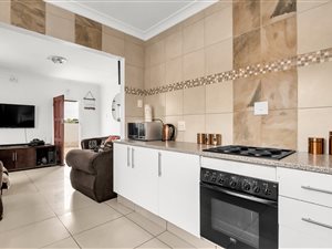 3 Bed House in Newlands