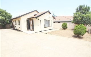 3 Bedroom House in Kagiso