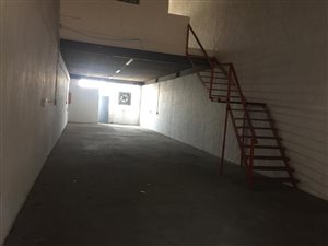 186 m² Commercial space in New Germany