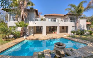4 Bedroom House in Dainfern Golf Estate
