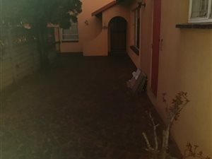 3 Bed House in Meredale