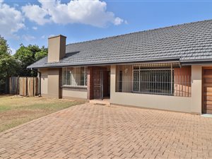 3 Bed House in Florida Park