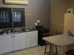 1 Bed Flat in Manor Gardens