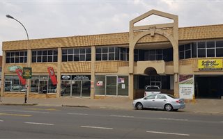 103 m² Office Space in Bloemfontein Rural
