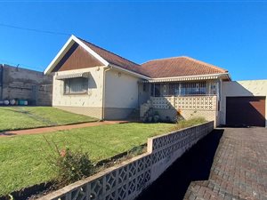 3 Bed House in Amalinda North