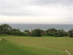 1682 m² Land available in Bazley Beach