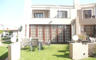 2 Bedroom House in Three Rivers