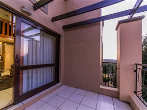 Loft in Lonehill