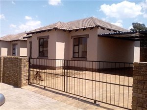 3 Bed Townhouse in Chantelle