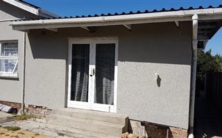 1 Bedroom Garden Cottage in Loevenstein