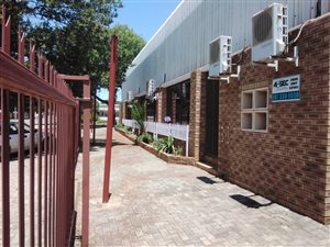730 m² Commercial space in Vanderbijlpark CW3