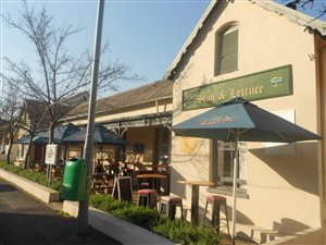 275 m² Commercial space in Paarl