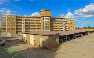 2 Bedroom Flat in Middelburg Central