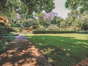 1901 m² Land available in Westcliff