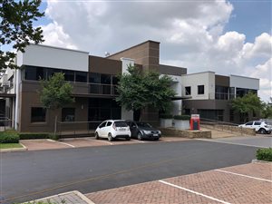 298 m² Office Space in Allandale