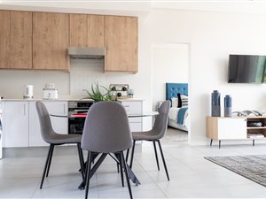 2 Bed Apartment in Sandown