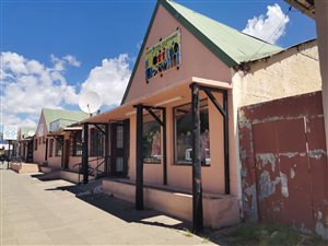 3168 m² Hotel in Ladybrand