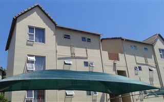 2 Bedroom Apartment in Bromhof