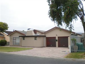 5 Bed House in Tygerdal