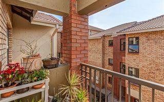 1 Bedroom Apartment in Olivedale