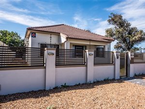 3 Bed House in Rondebosch East