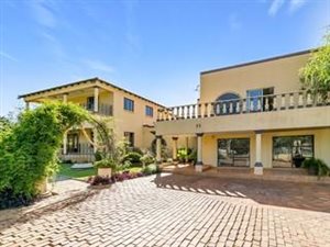 3 Bed House in Alan Manor