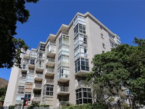 1 Bed Apartment in Green Point