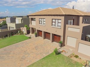 4 Bed House in Carlswald North Estate
