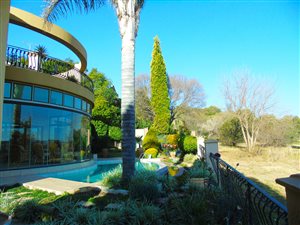 4 Bed House in Dainfern Golf Estate