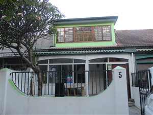 2 Bedroom House in Wynberg