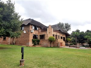 2.3 ha Farm in Kameelfontein and surrounds