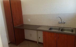 2 Bedroom Townhouse in Midridge Park