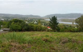 1726 m² Land available in Old Place