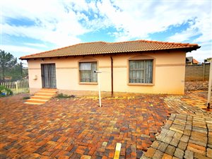3 Bed House in Cosmo City
