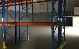 865 m² Industrial space in Shakas Rock