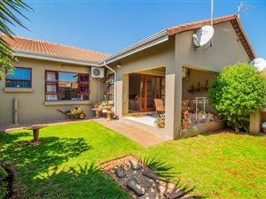 2 Bed Townhouse in Hughes