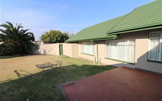 3 Bedroom House in Birchleigh