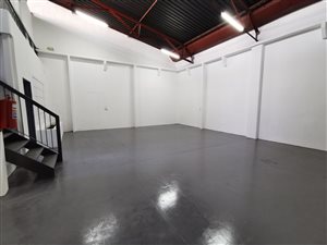 153 m² Industrial space in Steeledale