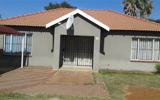 3 Bedroom Townhouse in Pretoria North