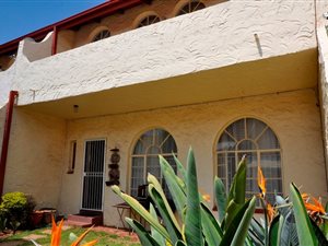 2 Bed Townhouse in Moregloed