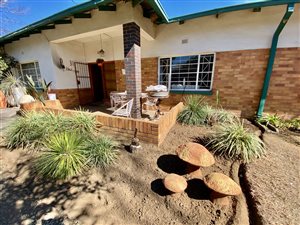 4 Bed House in Suidrand
