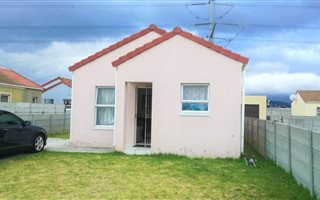 2 Bedroom House in Broadlands